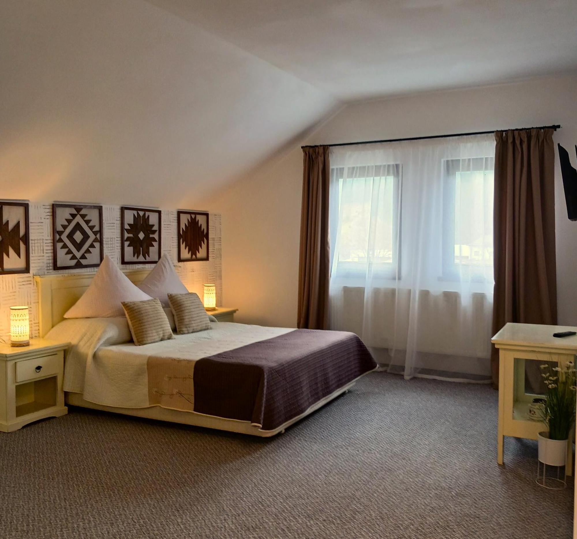 Hotel Casa Calin Vama  Zewnętrze zdjęcie